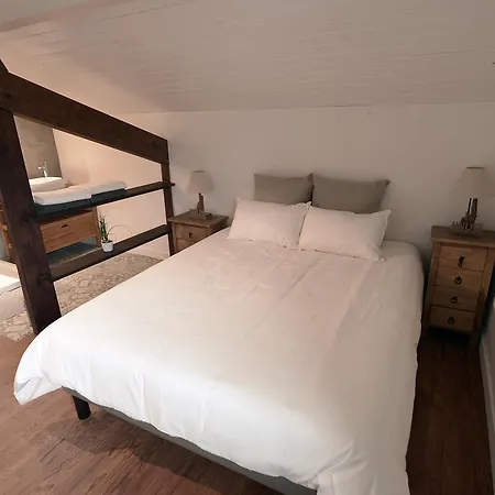 Couette-café Le Chalet D'iparla *